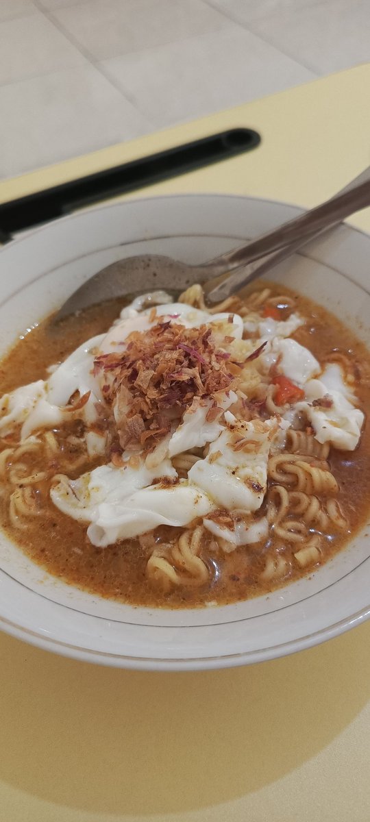sarapan kedua 🤪☝🏻