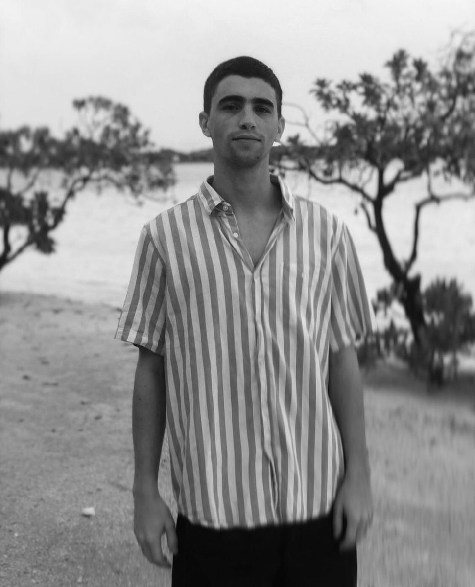 georgerexstrew_'s tweet photo. #DeadBoyDetectives
#RenewDeadBoyDetectives https://t.co/sC4ZDi7ENo