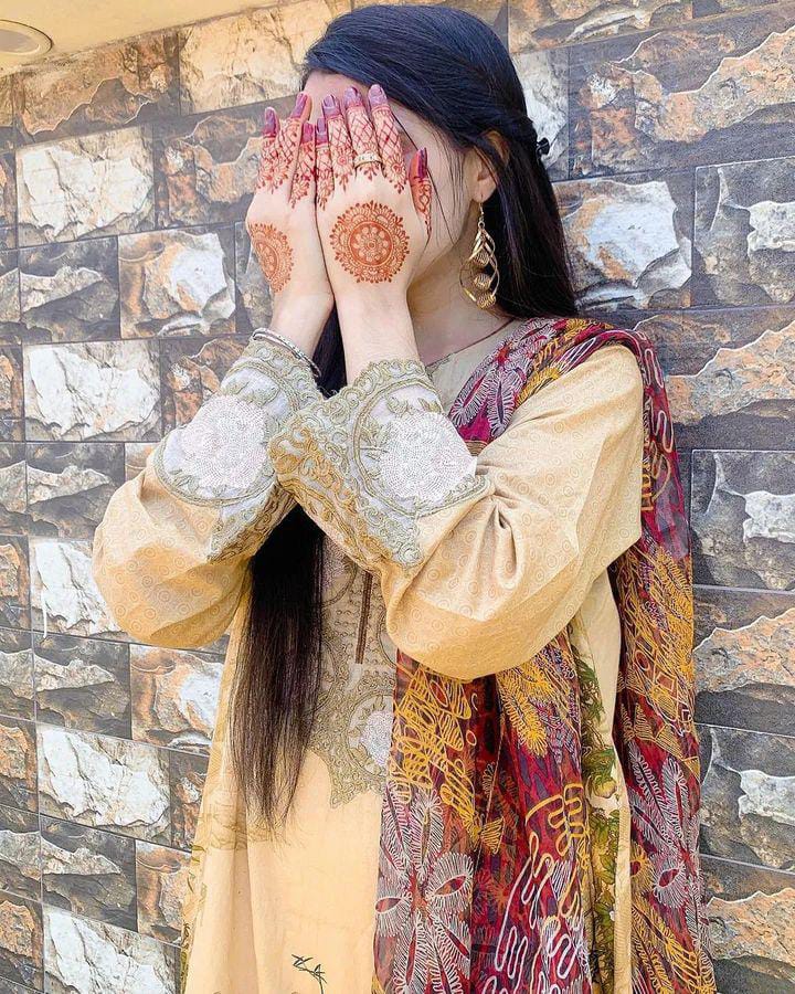 یاد کر کے مجھے تکلیف ہی ہوتی ہوگی
ایک قصہ ہوں پرانا سا بھلا دے مجھ کو....

🖤❤️‍🔥