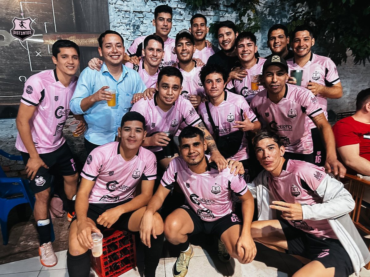 DISTINTOS FC tweet media