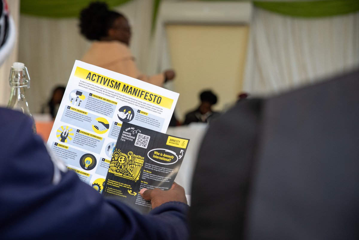 amnesty_zim's tweet photo. #InCaseYouMissedIt 

Last week, Amnesty International Zimbabwe was in #Bulawayo for a three-day intensive human rights training program for activists from Matabeleland North, Matabeleland South, and Bulawayo Metropolitan provinces.  

#PeoplePowerMovement https://t.co/csIIOKmkDq