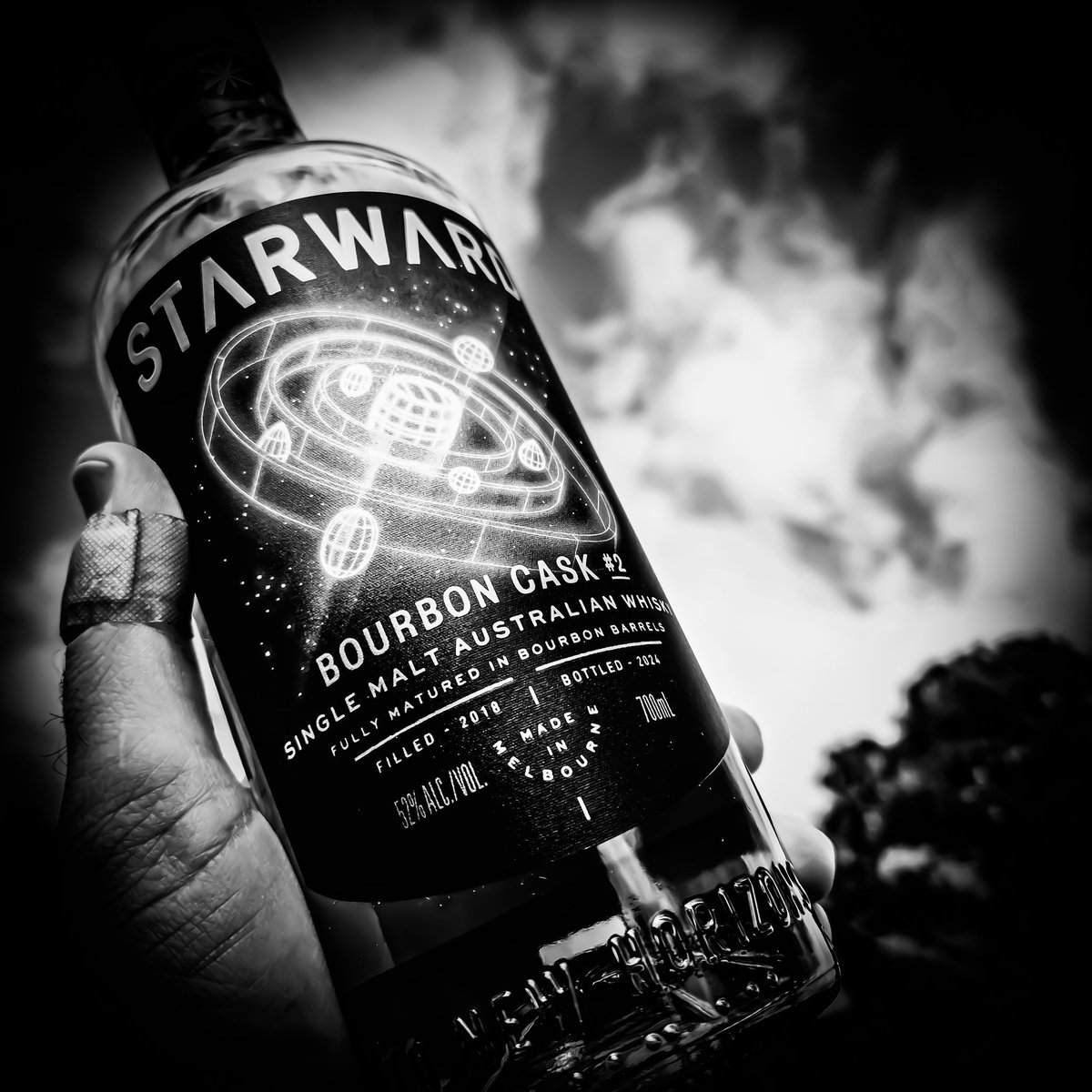I have just dropped a new review of the <a href="/StarwardWhisky/">STARWARD Whisky</a> Bourbon Cask Batch 2.
Check it out😀youtu.be/4ehdIss72iE

#starward #starwardbourboncask #whisky #whiskyreview