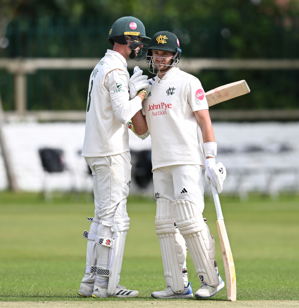 TrentBridge's tweet photo. ๐ค One crucial partnership.
3๏ธโฃ8๏ธโฃ.2๏ธโฃ overs
1๏ธโฃ3๏ธโฃ6๏ธโฃ runs
#LANNOT https://t.co/rGYiC5G3v4