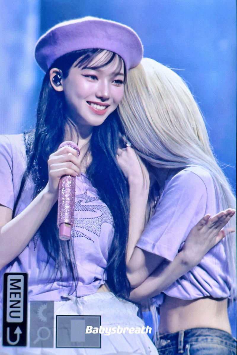 ペンサボード作るつもりなんだけど ギャルピースもしてほしいしハート