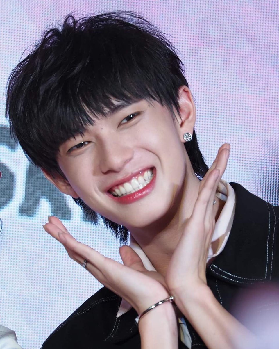 _Babe_bb_'s tweet photo. Happy birthday น้องพูห์ มีความสุขมากๆนะค่ะน่ารักแบบนี้กับทุกคนและอยู่คู่กับเพวๆไปนานๆนะค่ะ
@ppoohkt #ppoohkt #PooHHooPers
#HBD21YearsOfPOOH https://t.co/khxE4BIUbx