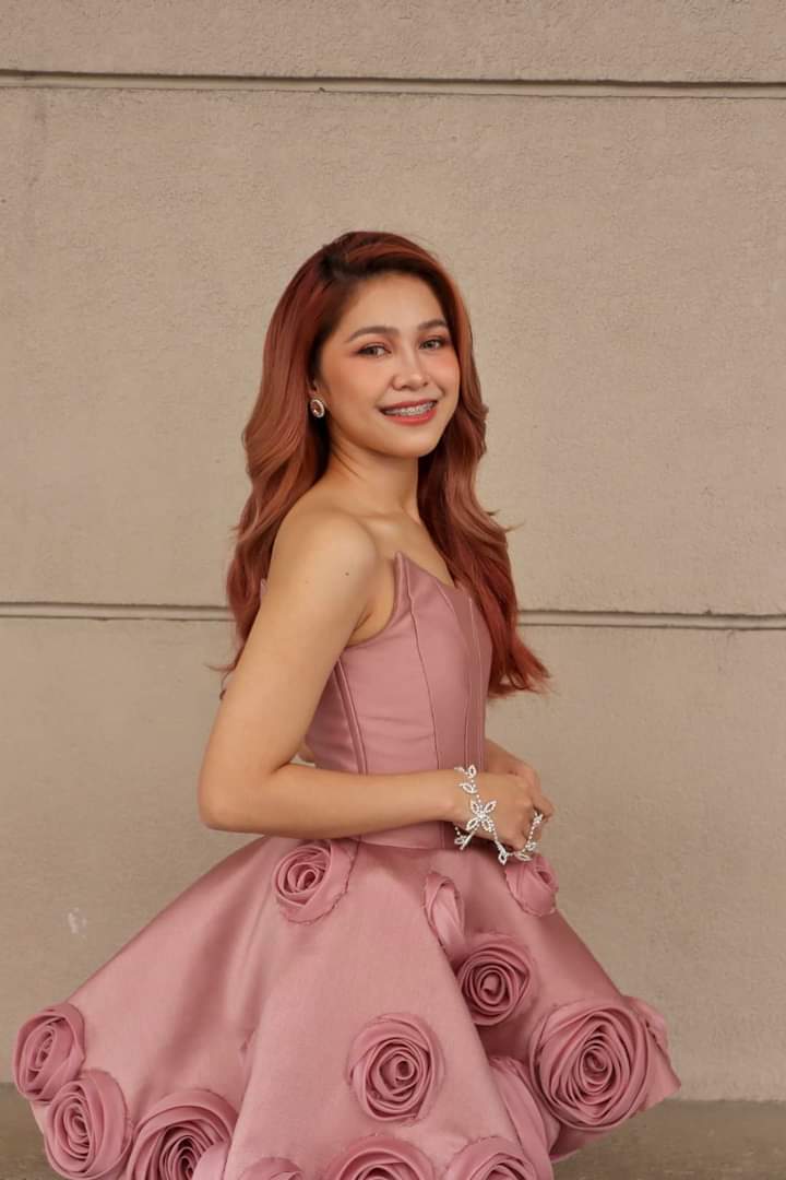 whattta pose
HAPPY BIRTHDAY MARIELLE
Gr8fulUExist PopPristine
#WeLoveMarielleMontellano