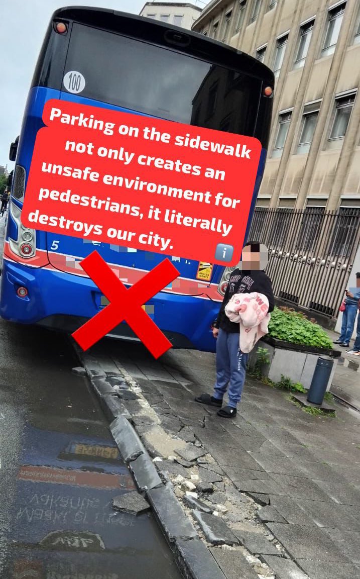 Se garer sur le trottoir ne crée pas seulement un environnement dangereux pour les piétons, cela détruit littéralement notre ville. Parkeren op het trottoir zorgt niet enkel voor een onveilige omgeving voor voetgangers, het maakt letterlijk onze stad kapot.