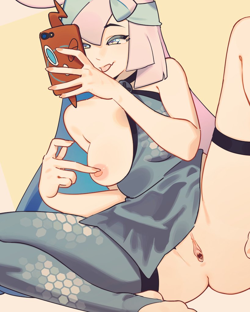 “ 

𝙒𝙝𝙖𝙩'𝙨 𝙬𝙧𝙤𝙣𝙜 𝙬𝙞𝙩𝙝 𝙖 𝙗𝙞𝙩 𝙤𝙛 𝙖𝙧𝙩𝙞𝙨𝙩𝙞𝙘 𝙣𝙪𝙙𝙞𝙩𝙮 𝙤𝙣 𝙨𝙩𝙧𝙚𝙖𝙢, 𝙖𝙢 𝙄 𝙧𝙞𝙜𝙝𝙩~?

”