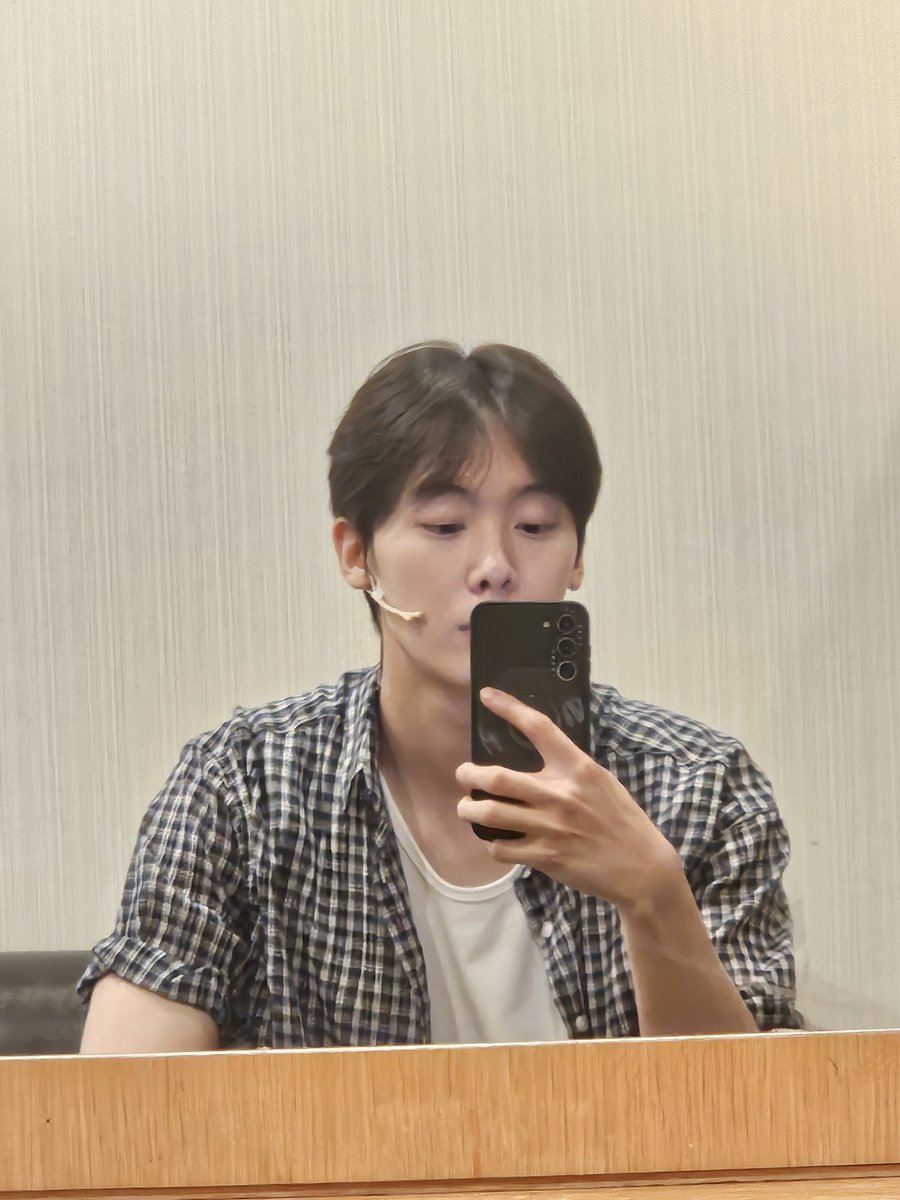 ASTRO ์์คํธ๋ก tweet media