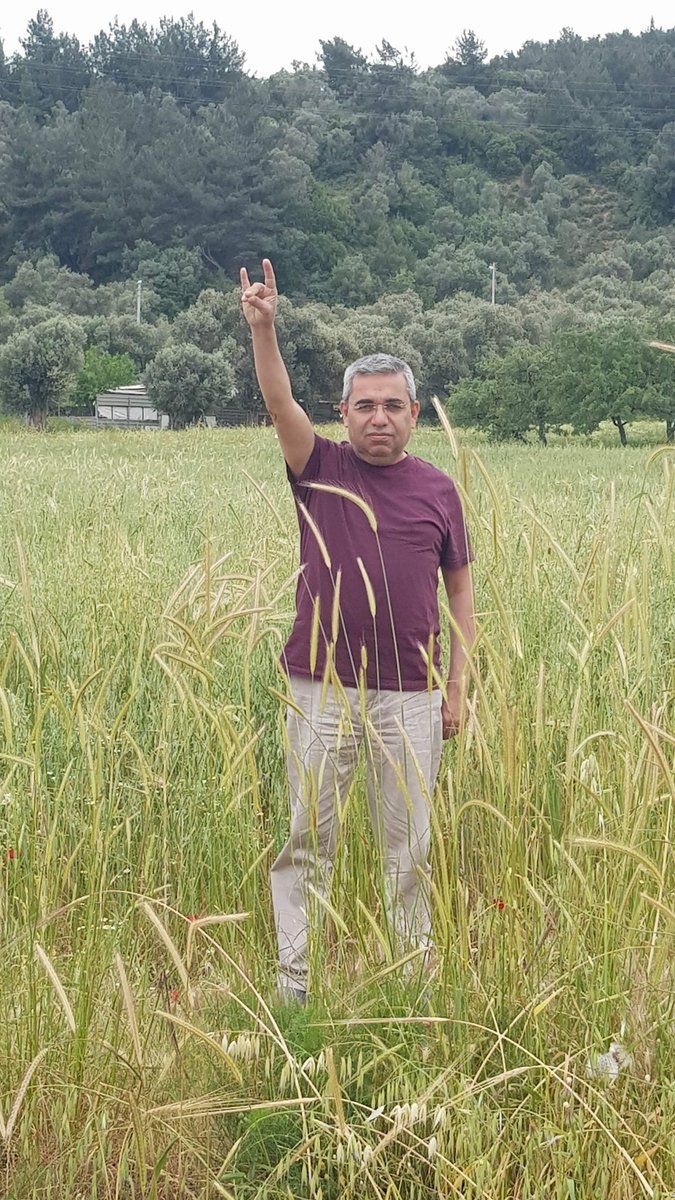 Ne mutlu Türküm diyene....