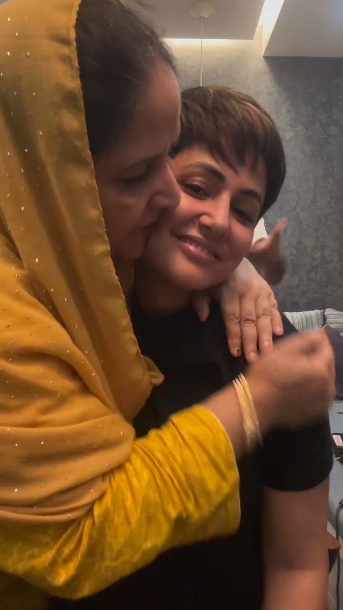 oyechaitanya's tweet photo. a picture cant break you,
also the picture :💔 https://t.co/BVCGf5Byoe