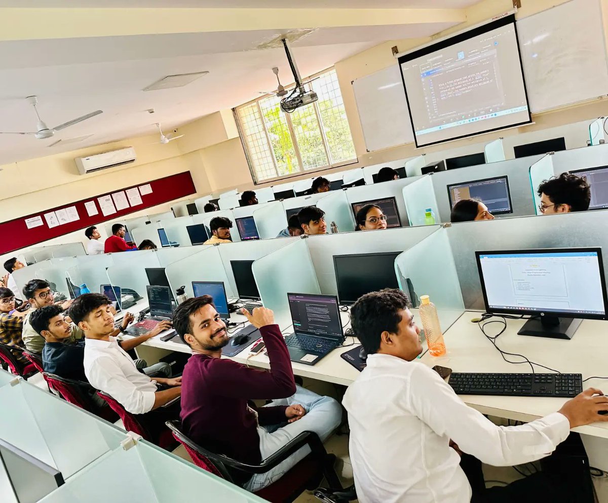 TechCryptors's tweet photo. Industry Oriented Training Course on OOPs with Python 🧾👨💻
Upgrade your career, visit https://t.co/r0aixtS98S OR whatsapp us on https://t.co/nUIwPLxus5 📈 🏅
#CorporateTraining #TechSkills #DataScience #PythonTraining #Tableau #PowerBI #Alteryx #SQL #TechEducation #techcryptors https://t.co/0TO2yBPVNS