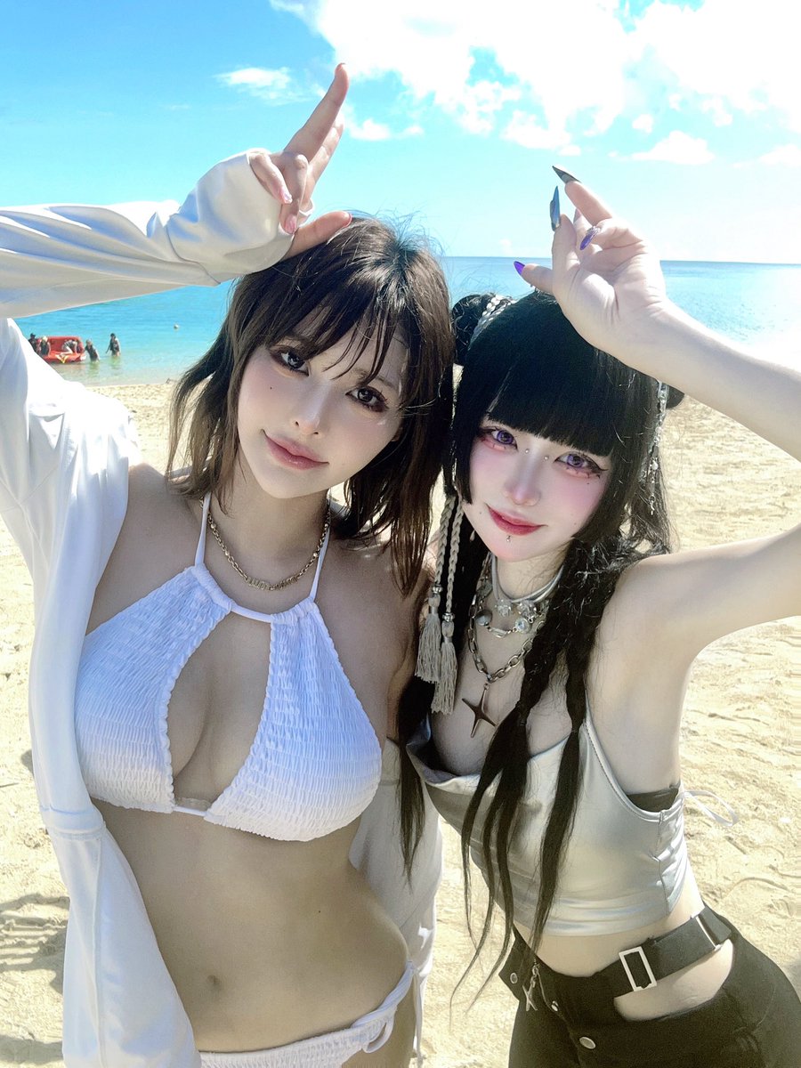 コンカフェ嬢と沖縄の海に来た！🏝 https://t.co/XpidGnI1wv