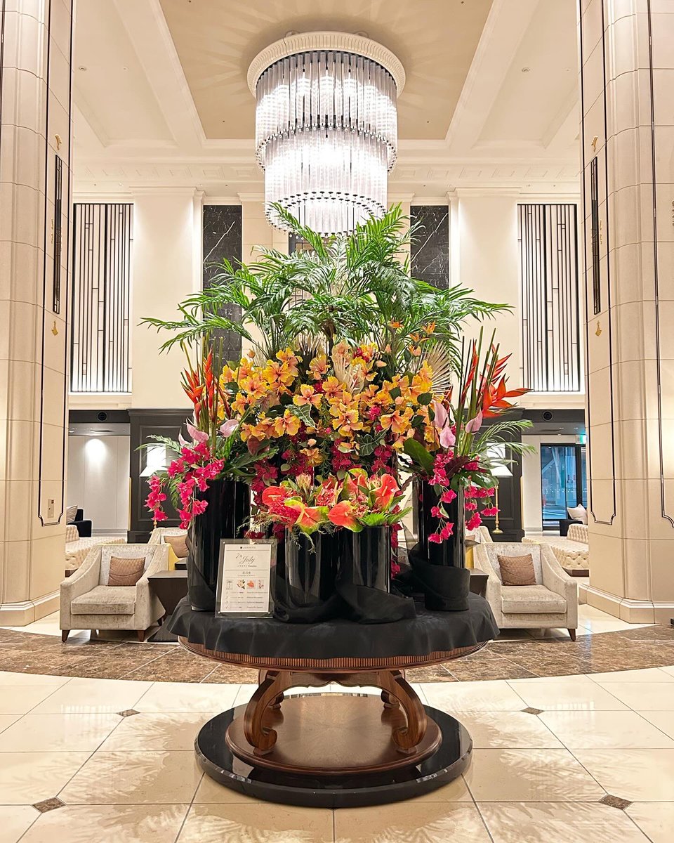 flowerliberte's tweet photo. 7月のリーベルホテルのロビーはハワイアンです。
レストラン Dining BRICKSIDEでは「ハワイアンビアテラス」が開催中です。
ぜひお運びください。
詳細は↓こちらから。
@liber_hotel
https://t.co/xpPzdZl5h0
大阪市此花区桜島1丁目1-35
＃リーベルホテル#リーベルホテル大阪＃リーベルホテル https://t.co/lz5lyeMYrE