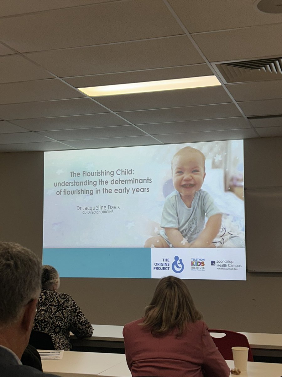 DOHaDANZPac's tweet photo. Symposium 2 abstract presentations session talking all things child ‘flourishing’, maternal vitamin D levels and prenatal depression  #dohad #research #conference https://t.co/ePOi9Ycsxh