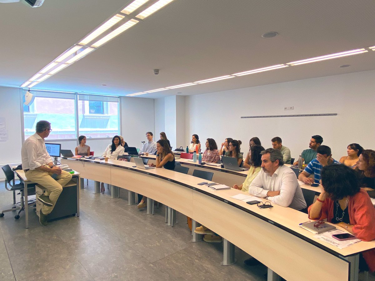 Filipe Teles (@fteles) on Twitter photo Glad to contribute to the seminar organized by the <a href="/AMB_MetroGlobal/">AMB - Àrea d'Internacional i Metròpolis Digital</a>, <a href="/IBEI/">Institut Barcelona d'Estudis Internacionals</a> and <a href="/UNHABITAT/">UN-Habitat</a> “Reptes globals, solucions metropolitanes”. Glad to contribute to the seminar organized by the <a href="/AMB_MetroGlobal/">AMB - Àrea d'Internacional i Metròpolis Digital</a>, <a href="/IBEI/">Institut Barcelona d'Estudis Internacionals</a> and <a href="/UNHABITAT/">UN-Habitat</a> “Reptes globals, solucions metropolitanes”.