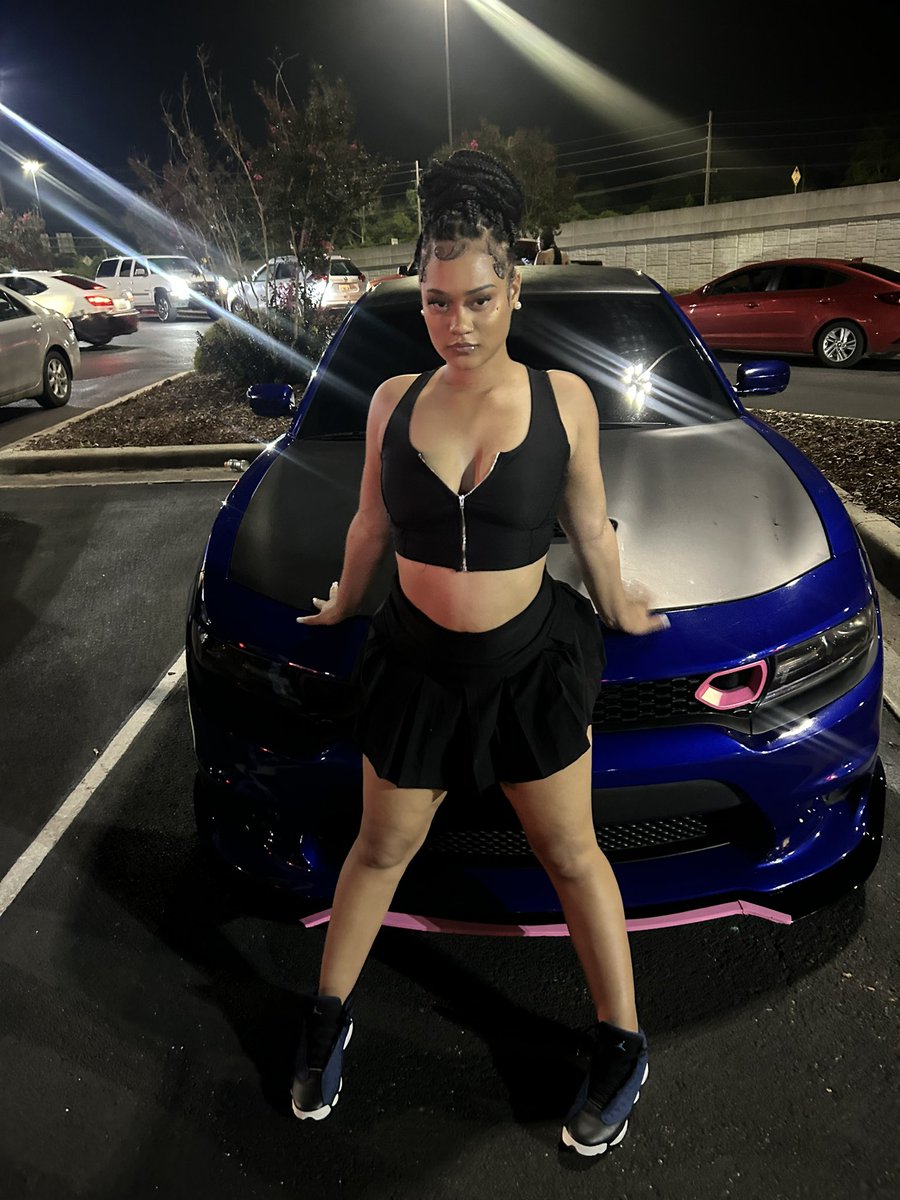 tinyy_ree's tweet photo. cuz i dont ever post on here anymore . https://t.co/LGQSJYKbqL