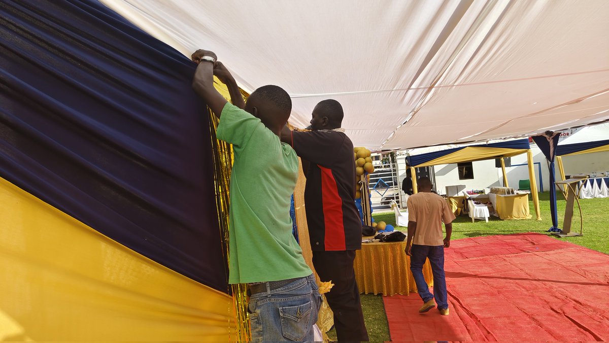 ggis_msa's tweet photo. The transformation is a beautiful sight to see. Stunning decorations for the GGIS Kindergarten Graduation Ceremony are being meticulously crafted to create a magical atmosphere for our little graduates. We can’t wait to see it all come together. #GGISGraduation #BTS#Class2024 https://t.co/0qrvVBAc7G