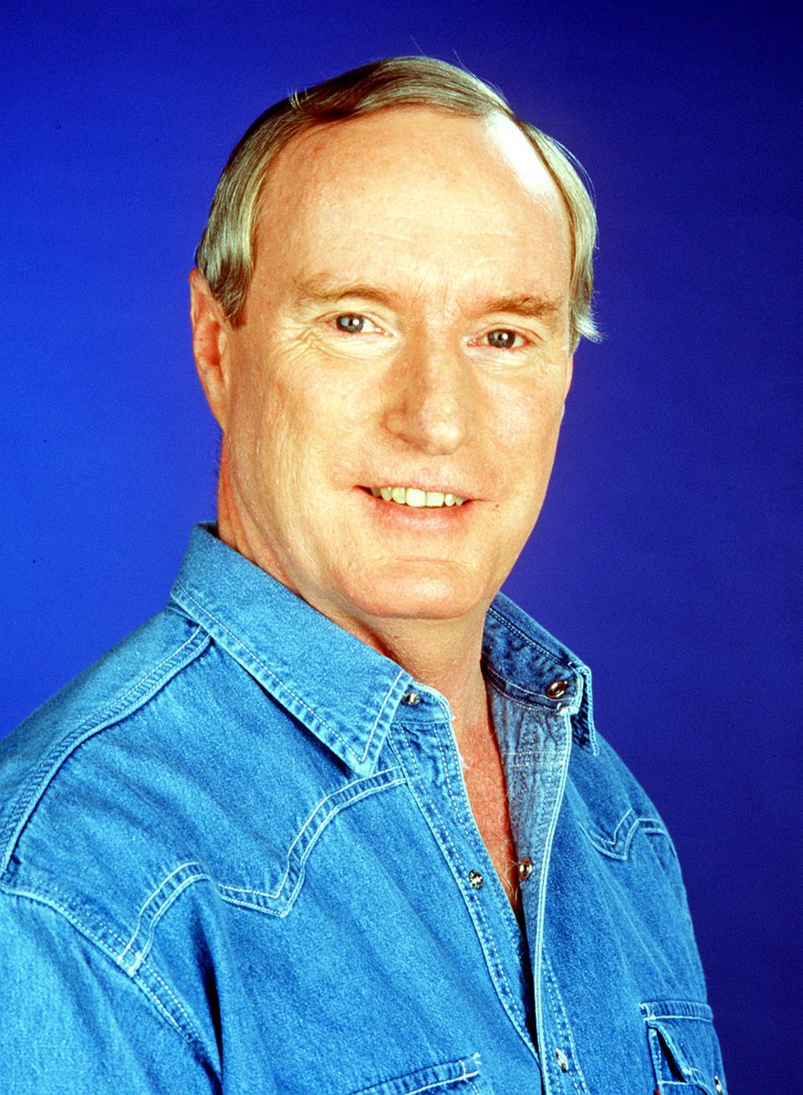 dailytelegraph's tweet photo. Don't be a galah, join us in wishing #HomeandAway's Ray Meagher a happy 80th birthday!! 🎉
READ MORE: https://t.co/CGlfu0rY2H
#aussietv #australia #raymeagher https://t.co/1m94CgiPLX