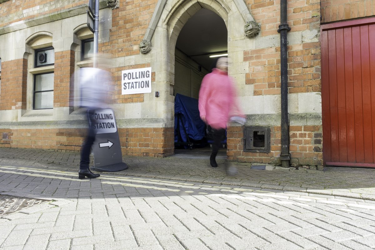 Polling stations are now open for the General Election.

❗ Remember you must bring a photo ID to vote

For the full list of accepted forms of Voter ID, please visit: ow.ly/Fp8A50SuOl8