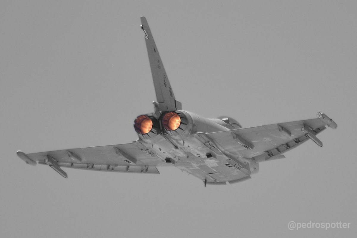 pedrospotter's tweet photo. #BuenosDias hoy #Jueves a todo gas 😎 en el #50aniversario @ala14_ea
📷 #SpotterDay
📅 15-06-24
🏢 #BaseAerea #LosLlanos
#Albacete
🛤️ #SoloDisplay
✈️
#Eurofighter #Typhoon
(C.16-77-10234/14-77)
#Ala14 @EjercitoAire
✈️
#avgeek #aviation
#spotter #aviation4u
#planespotting https://t.co/f7VMZgRZSt