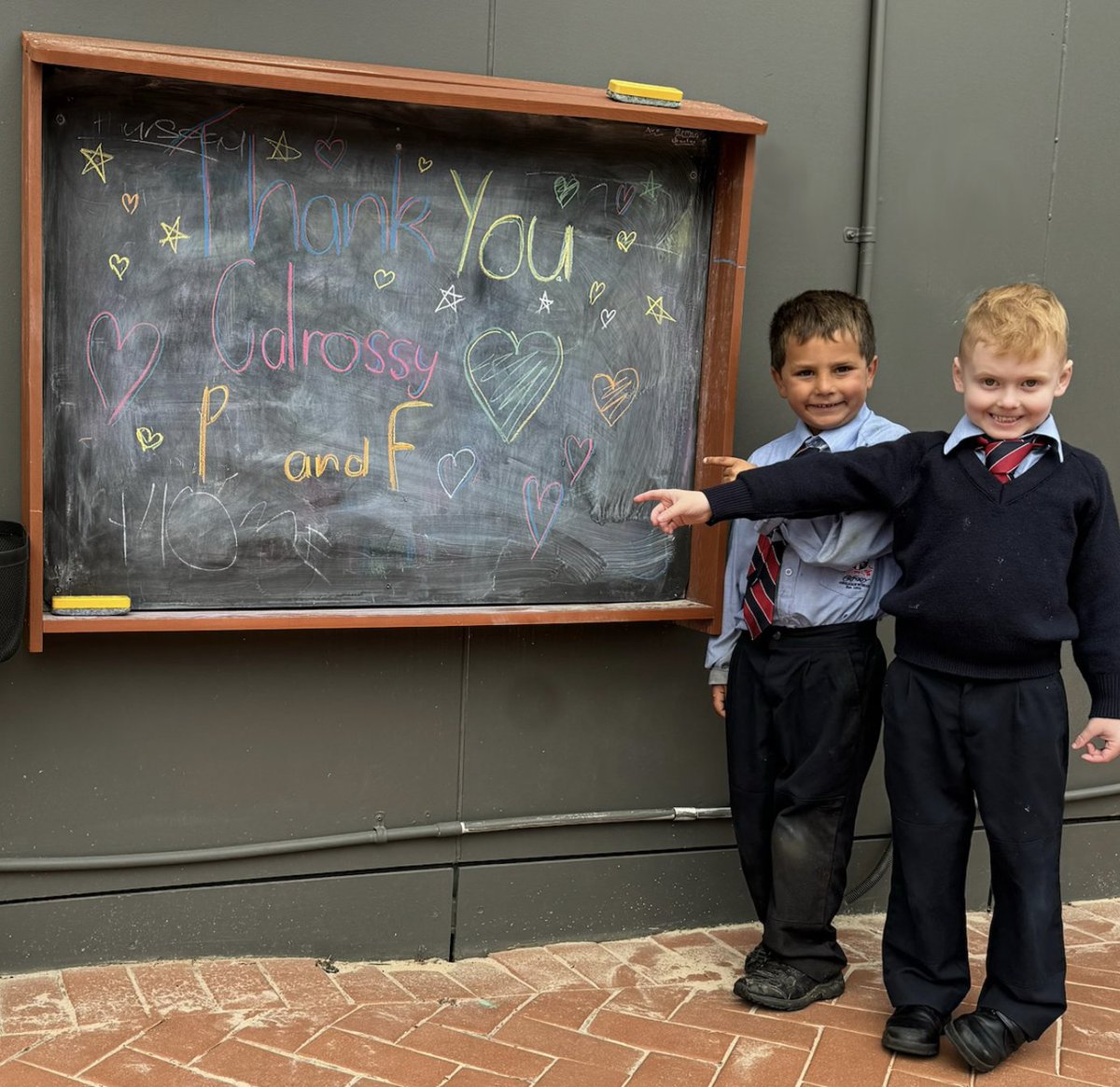 Calrossy tweet media