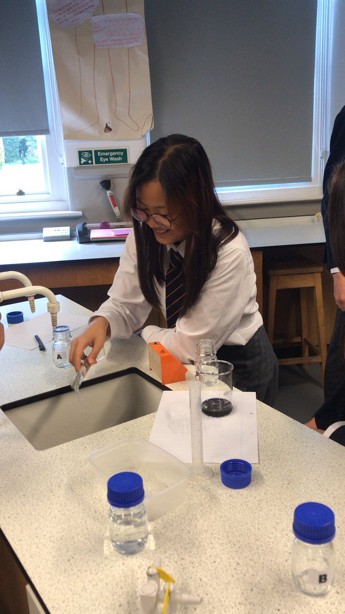 PockMiddle's tweet photo. 4th Year Chemists working away on the last full day of the school year. Looking forward to Prizegiving tomorrow - and a very, very Happy Holiday to all our children. https://t.co/bLfnlYScPq