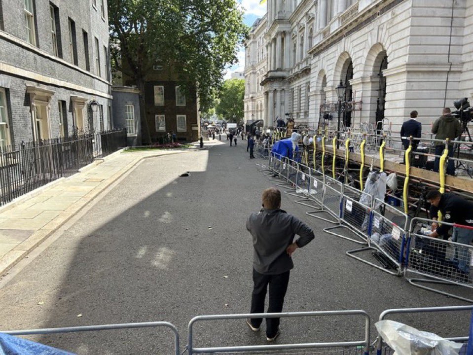 Number10cat's tweet image. All this fuss for little old me?
(Photo @PoliticalPics)