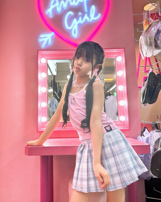 Twitterのコスプレ画像27