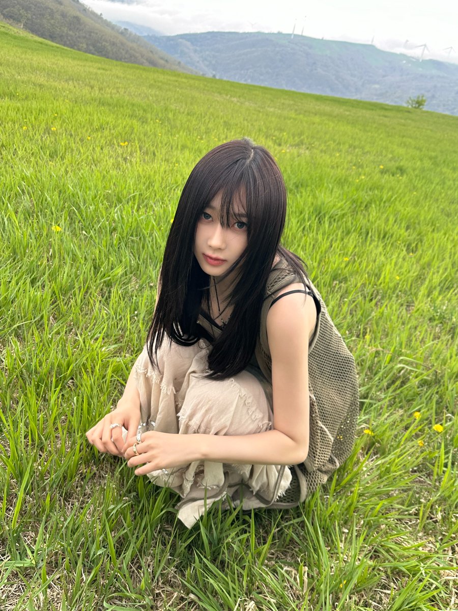 aespa_official's tweet photo. 𝐿𝑖𝑣𝑒 𝑀𝑦 𝐿𝑖𝑓𝑒 🌙

📍 https://t.co/NfAFKopcG0

#aespa #æspa #에스파
#GISELLE #지젤 
#Armageddon #aespaArmageddon
#Supernova #aespaSupernova
#LiveMyLife #Behind https://t.co/s90ZLkiqSo