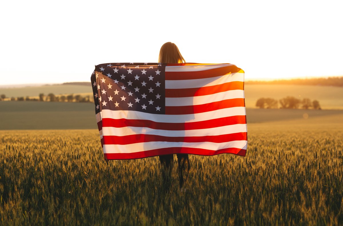 Happy 4th of July! 🎆🇺🇸 Today we reflect on the ideals of #freedom, liberty, &amp; the pursuit of happiness that our nation was founded upon. As we enjoy fireworks and barbecues, let's also honor the sacrifices made for our independence. Have a safe &amp; joyous #IndependenceDay! #USA