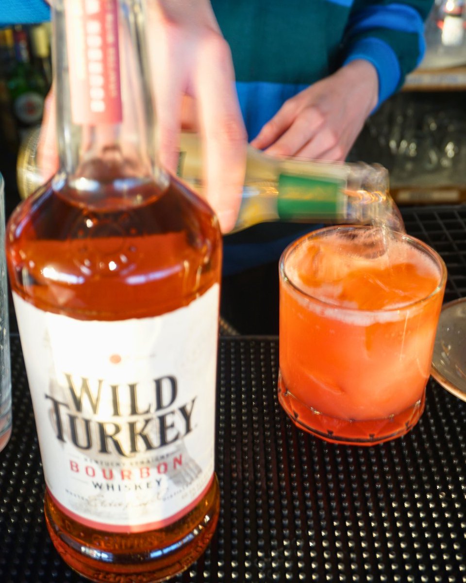 Cocktails on the harbour? 🍸️