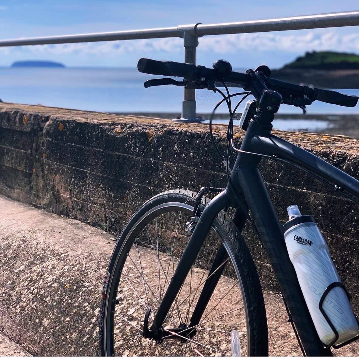 More train travels for some of the team this week! A delightful visit to our site in Cornwall.
We are increasing our use of sustainable travel for projects as much as possible. Habits are changing rapidly with over 50% of our team now using an electric / hybrid vehicle or bike!