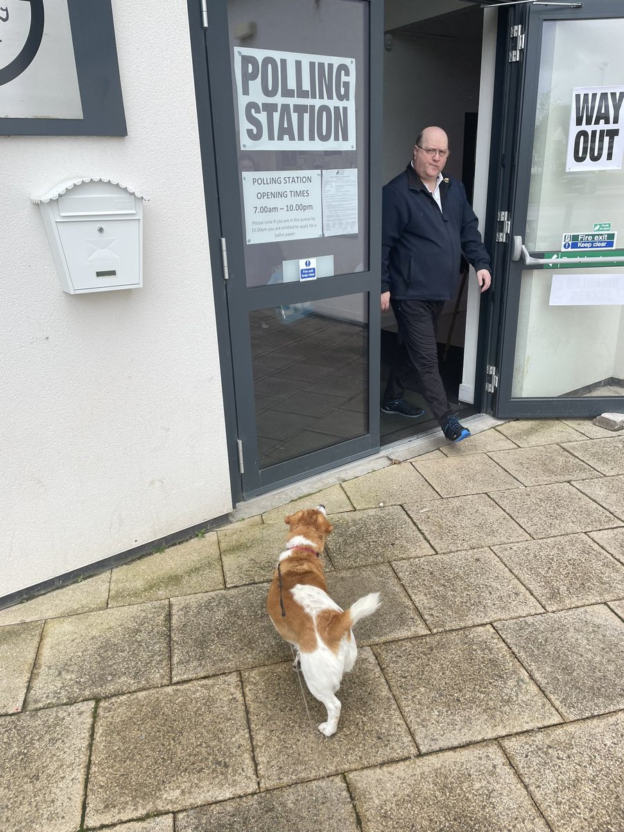 MorLachie's tweet photo. #GE2024  We’ve voted but went 2 the polling station &amp; met Folks. I believe we’re seeing the enshitification of democracy. Most I know R #ReElectDrewHendry Scotland can do Better!
#VoteSNPforINDEPENDENCE 
#VoteSNPJuly4th 
#VoteSNP2ProtectSNHS 
#SNPMayThe4thBewithYOU

#VoteSNP https://t.co/v2UbcQ5AtR
