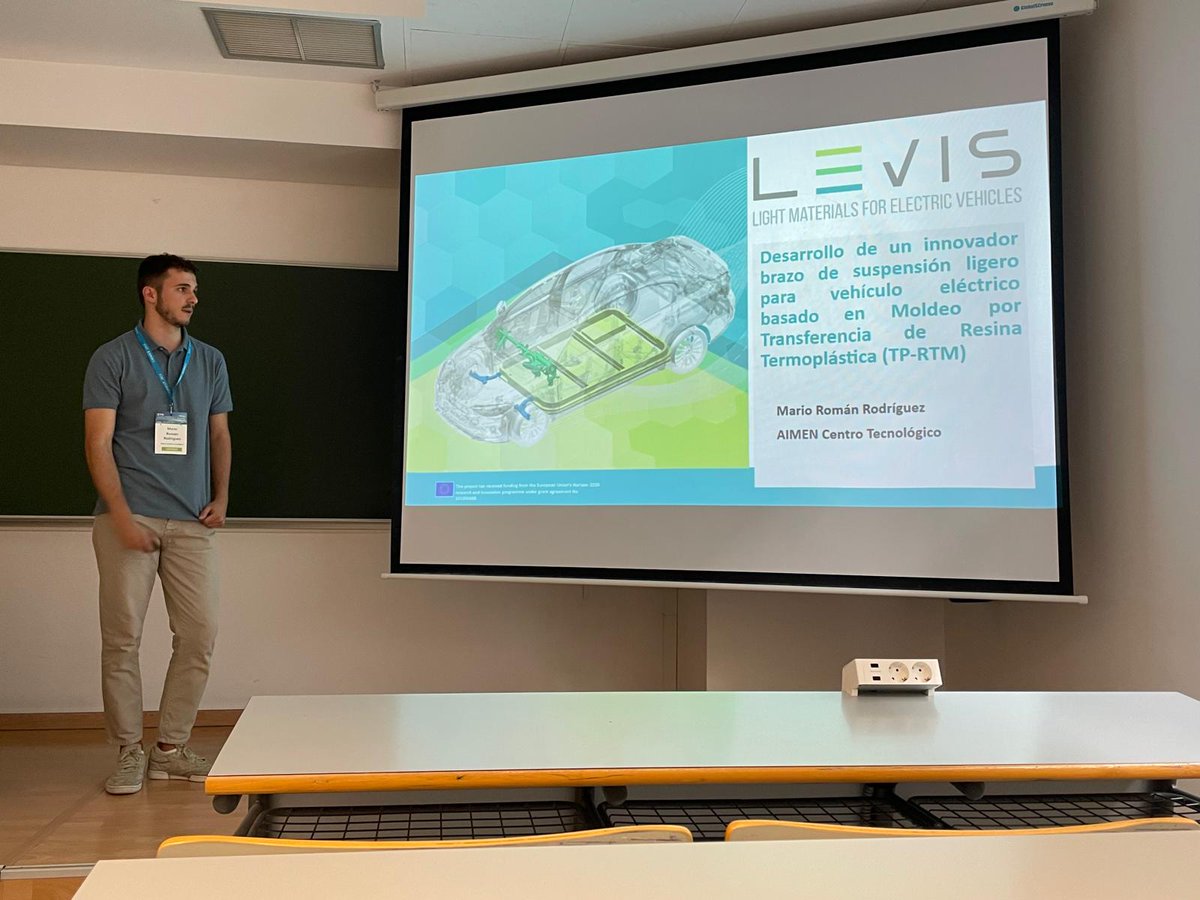 🚀AIMEN estuvo presente la semana pasada en el Congreso Nacional de #Materiales en Málaga🌟

Nuestro compañero Mario Román presentó el desarrollo de un innovador brazo de suspensión en el marco del proyecto europeo <a href="/EUProject_LEVIS/">Greenvehicles LEVIS</a>, iniciativa #H2020 de la que AIMEN forma parte.