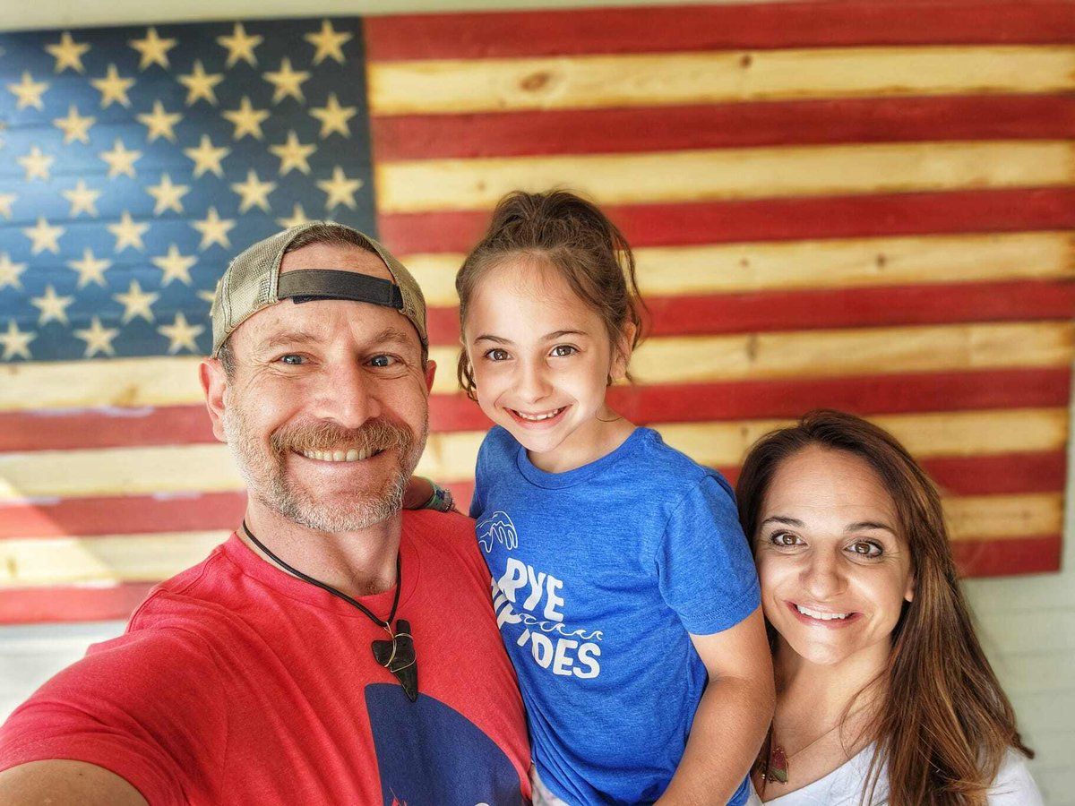 The Spicy Shark tweet media