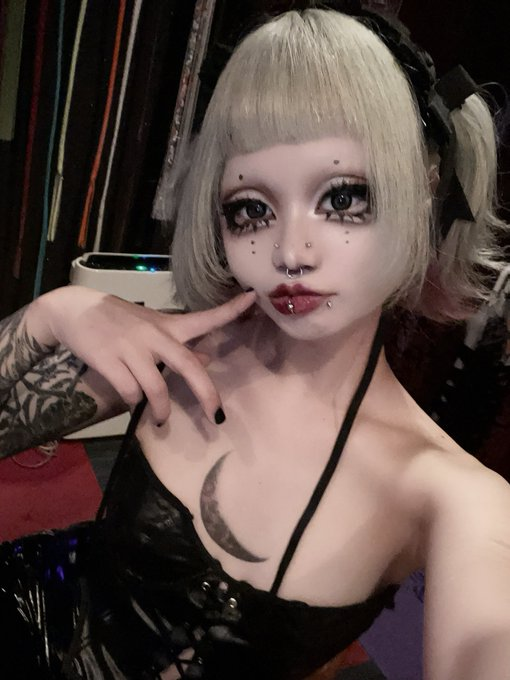 タトゥーモデル紹介】 真珠さん（@sinju_kanikama ） #tattoo