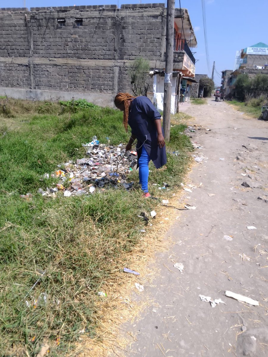 LandsHousEnergy's tweet photo. The department of Housing and Urban development under the leadership of the Chief Officer incharge Mr.Collins Adipo &amp; the Municipality Manager Mr. Jonathan Makau continues to ensure our municipalities are clean through the "Ngarisha Mtaa Na Governor Wavinya Ndeti" program. https://t.co/aYdB12NoST