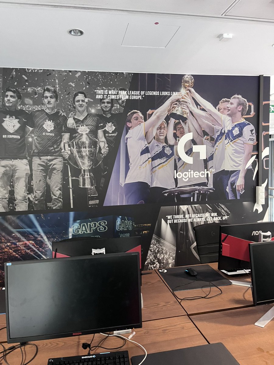 Defuse Casts | Jacques Theron tweet media