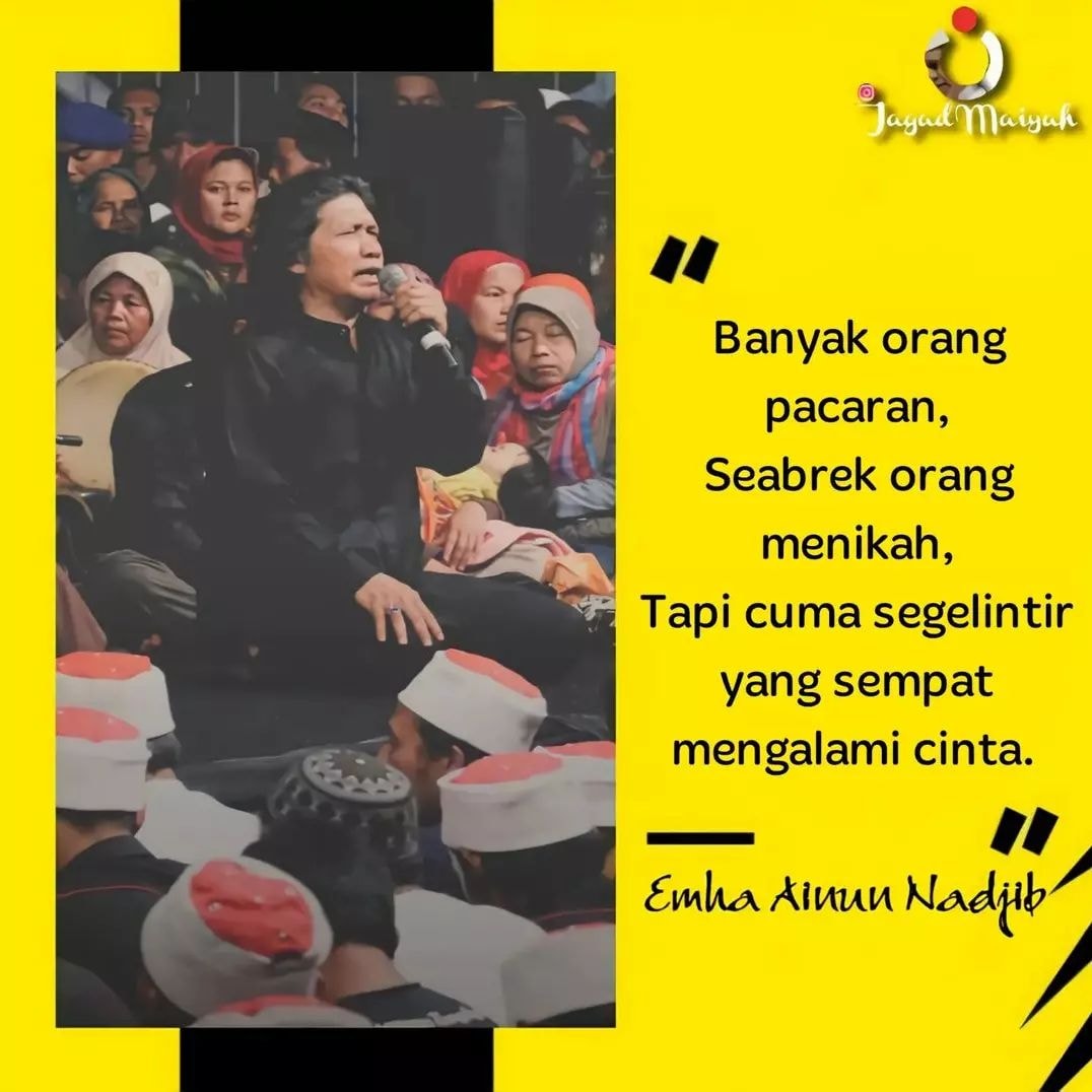 cahyo_semburat's tweet photo. Jangan pergi bila ada yang lebih sempurna, Tapi bertahanlah dan sempurnakan yang ada.

 #NasehatMbahNun #semburat_2102 #CahyoSinebar @jagadmaiyah #Maiyahan #Maiyah #MbahNun #kiaikanjeng #mocopatsyafaat #padhangmbulan https://t.co/YSc0n6I8hG