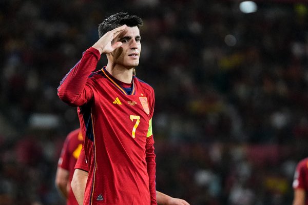 MercatoXXL's tweet photo. L’AC Milan 🇮🇹 aimerait recruter Alvaro Morata 🇪🇸.

L’espagnol a une clause de 13M€ ! https://t.co/sMqfo6fK7k
