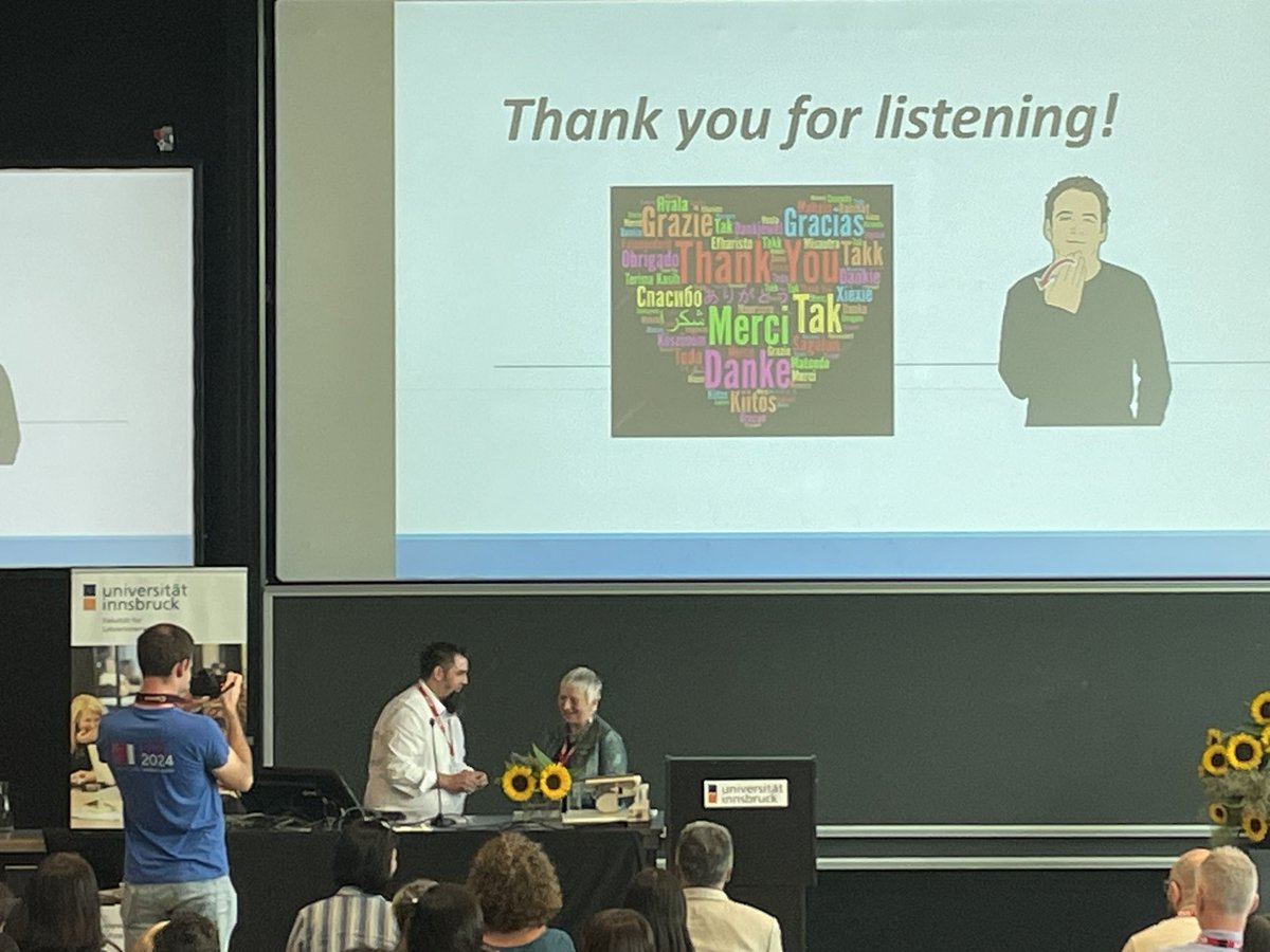 A moving Alan Davies lecture <a href="/LTRC2024/">LTRC 2024</a> by our star <a href="/LyndaTa72742819/">Lynda Taylor</a>. So lucky to have you with us at <a href="/crella_beds/">CRELLA</a>