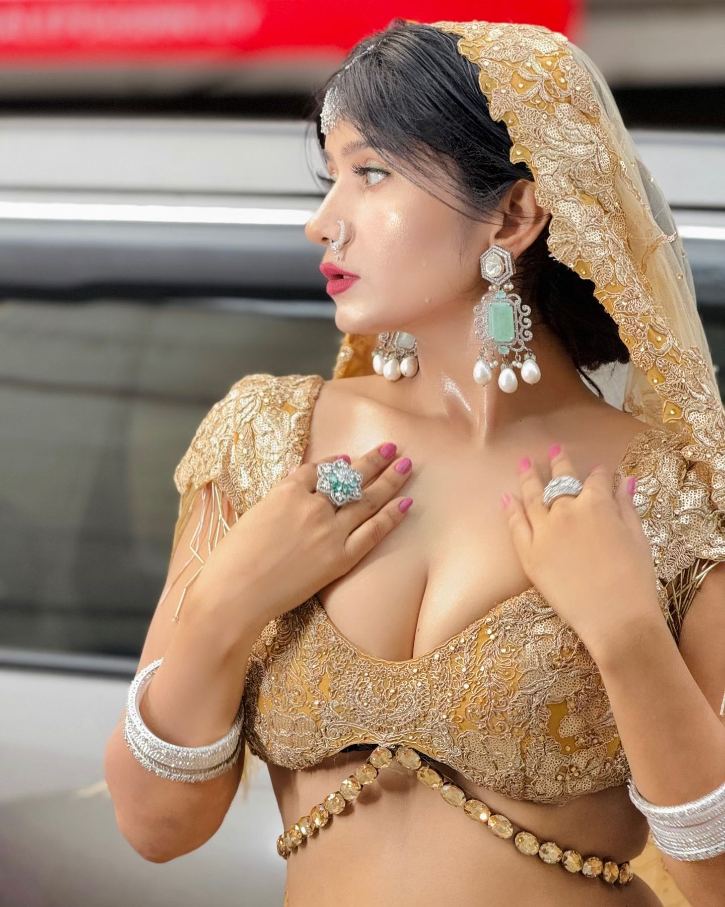 GRoAh3-bMAM_eRy?format=jpg&name=large