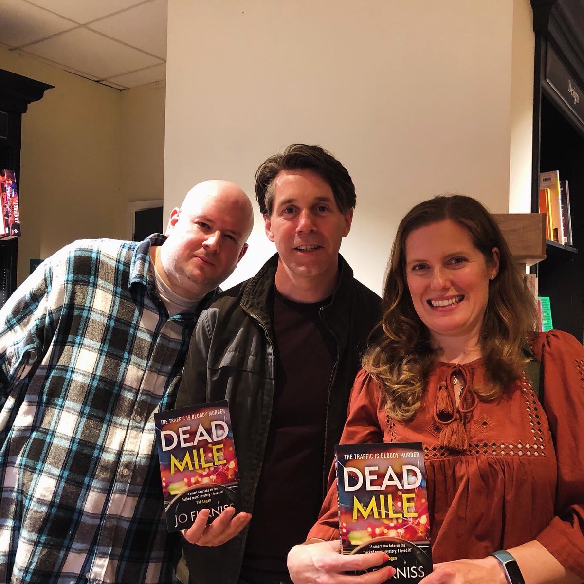 SamHollandBooks's tweet image. Happy publication day to @Jo_Furniss and the fantastic #DeadMile! The most fun you’ll have in a traffic jam - and at a book launch! Brilliant night.