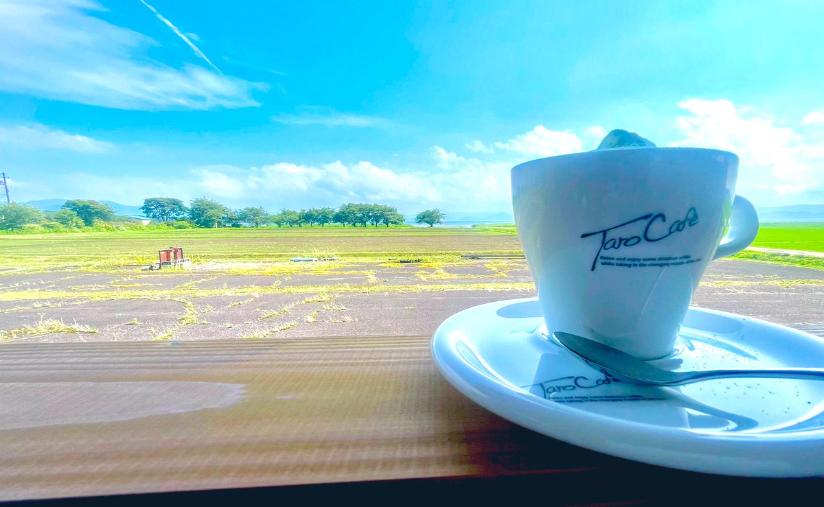 cinephile_des's tweet photo. オシャレなcafeで一段落
#TAROCAFE https://t.co/GbP1d4nMr9