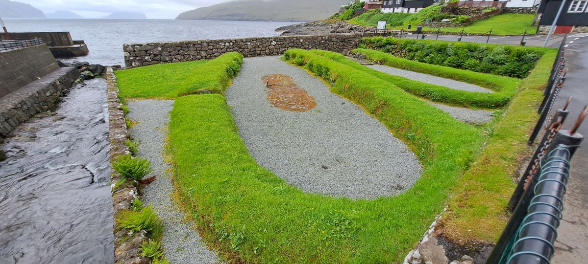 northtapestry's tweet photo. Viking house and cowshed, Kvívík in the Faroe Islands #vikings, #faroes https://t.co/zEzE0HpywZ