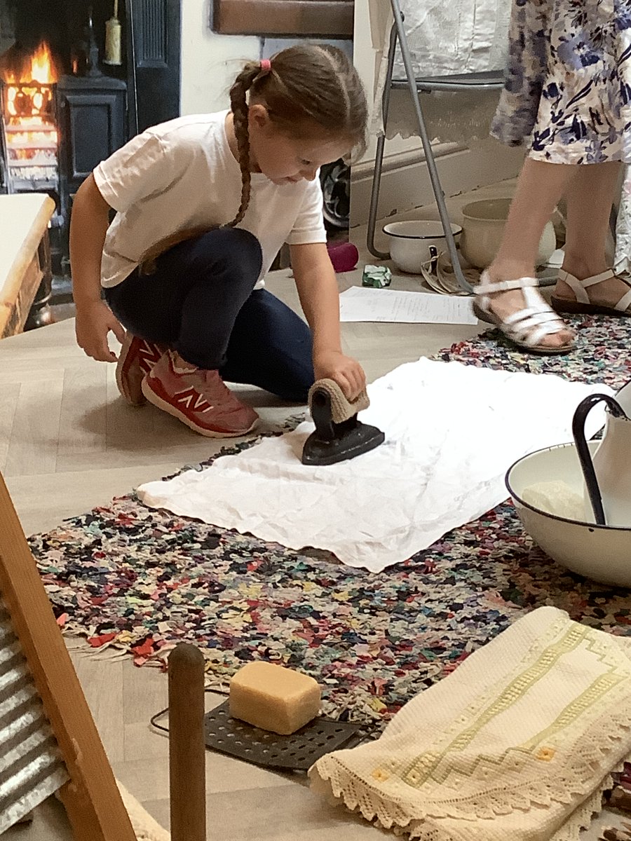 Spring Bank Primary School tweet media