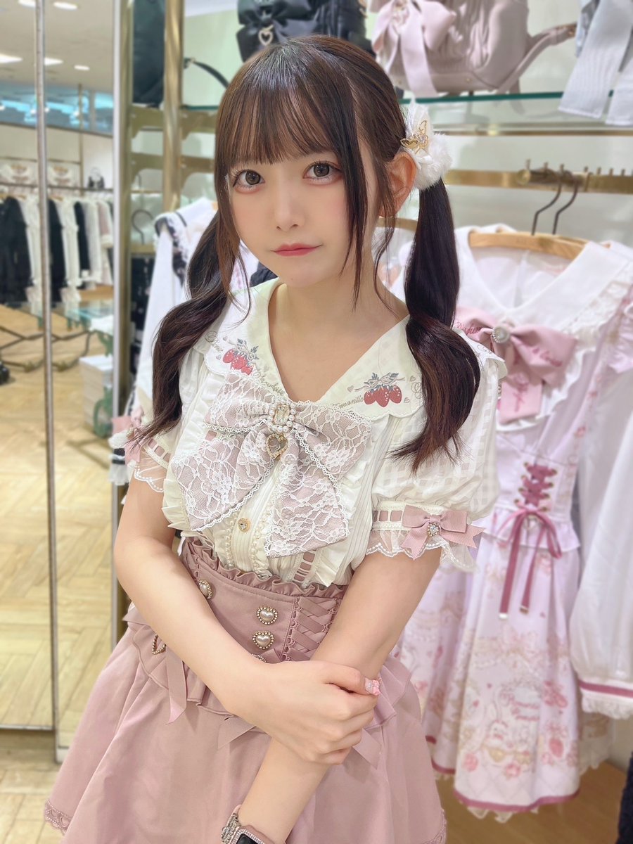 LIZ LISA on X: LIZ LISA on X: