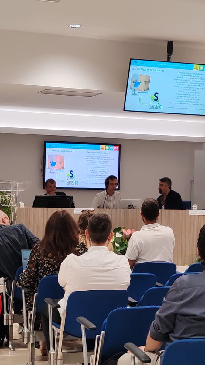 NadorLuca's tweet photo. LucaNador out of context:
Divulgatore scientifico https://t.co/z5y9AN8HCI