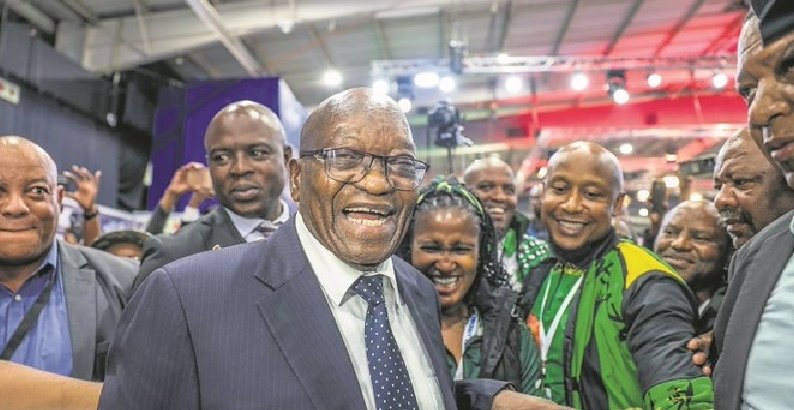 Amukelani Moyani tweet media